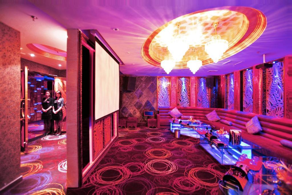 Chengdu Tianyou International Hotel เฉิงตู ภายนอก รูปภาพ