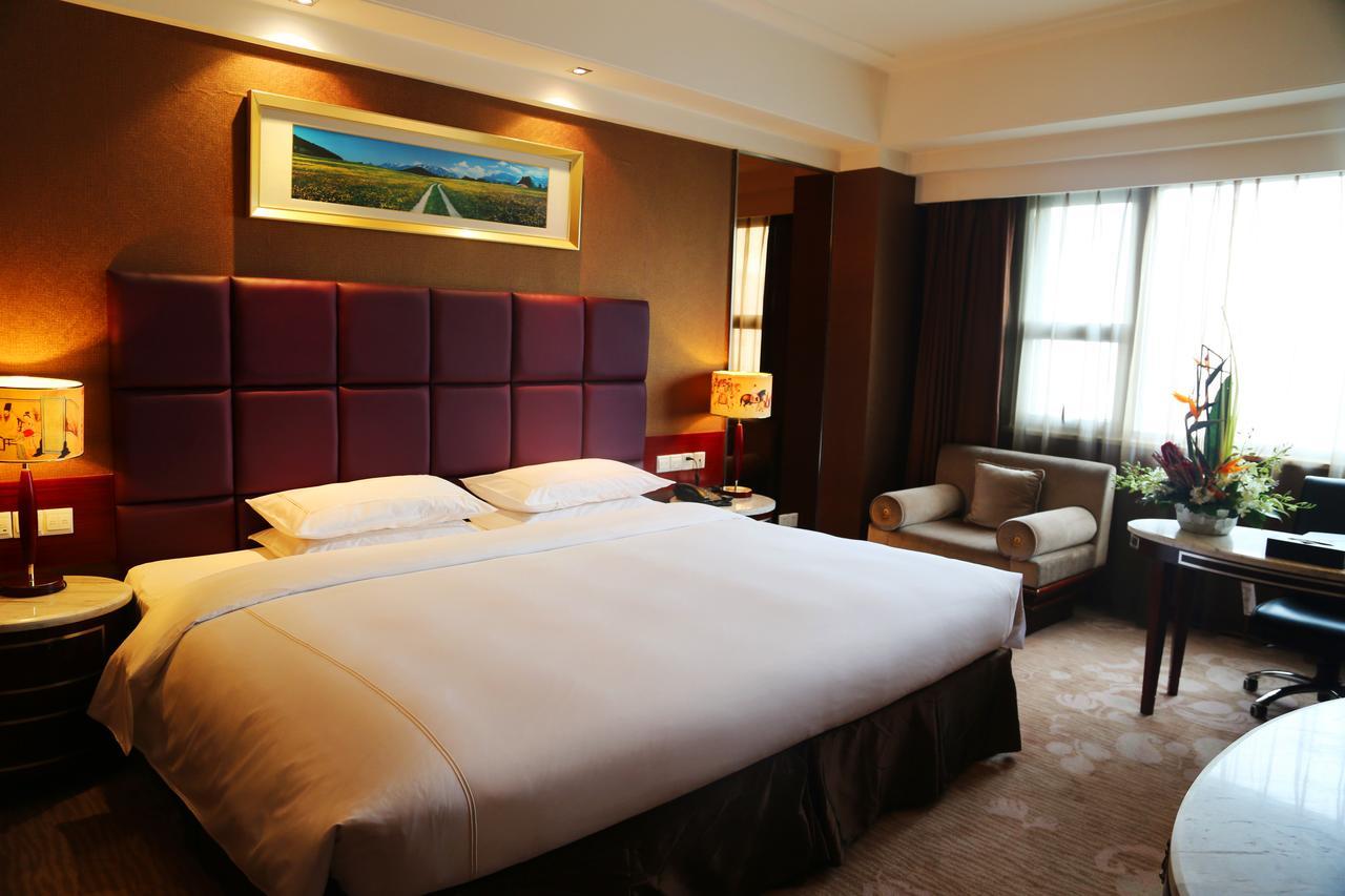 Chengdu Tianyou International Hotel เฉิงตู ภายนอก รูปภาพ
